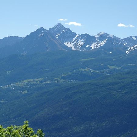 Le Vieux Noyer - Appartamenti Al Verde Villaggio Di Rumiod Saint-Pierre Buitenkant foto