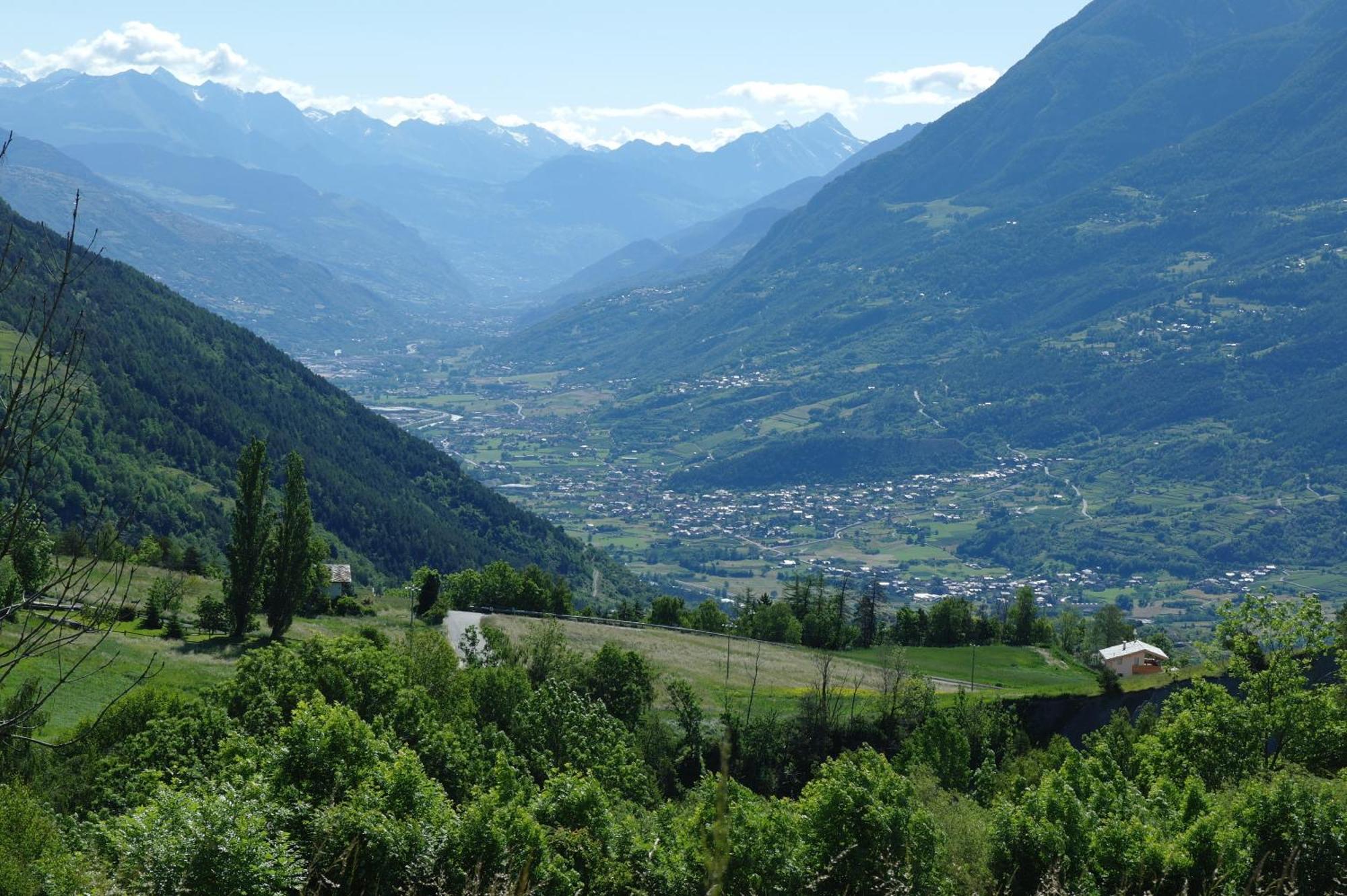 Le Vieux Noyer - Appartamenti Al Verde Villaggio Di Rumiod Saint-Pierre Buitenkant foto